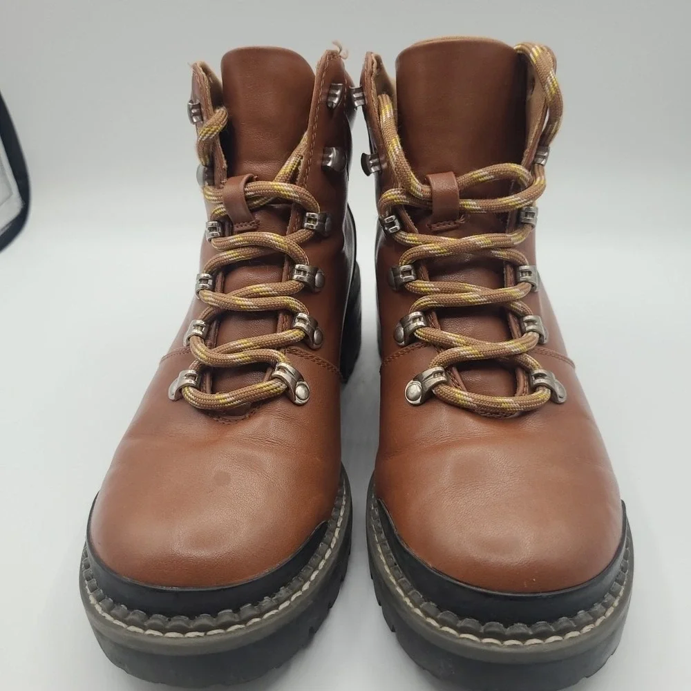 Universal Thread Womens Kira Hiking Boots Cognac‎ Ankle Memory Foam Sz 6 Shoes